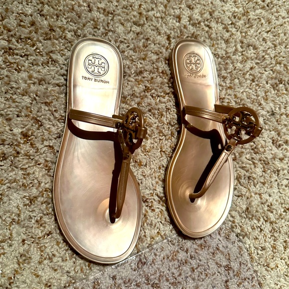 Tori Burch flip flops - Picture 1 of 3